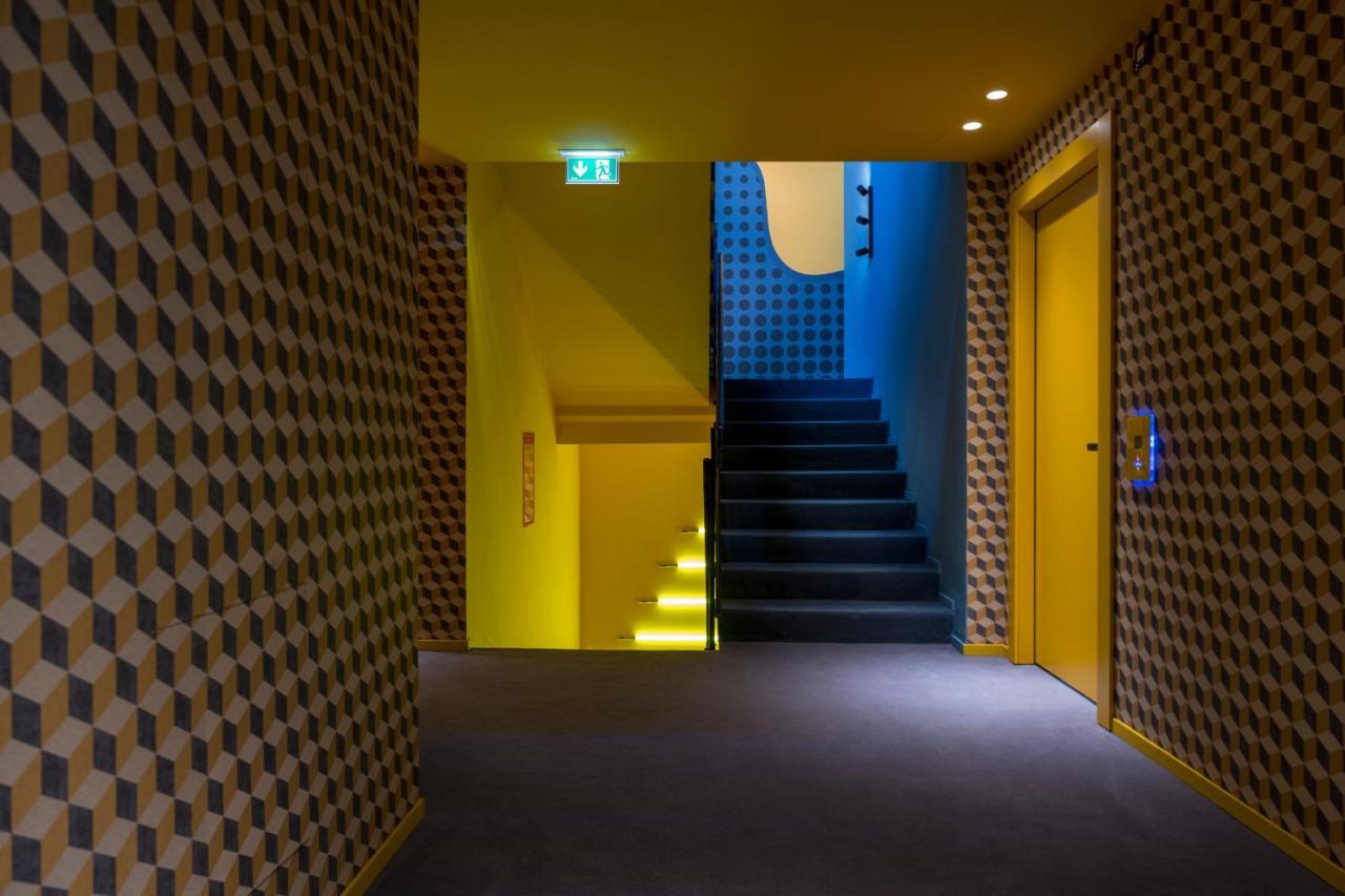 Demo Hotel Design Emotion リミニ エクステリア 写真